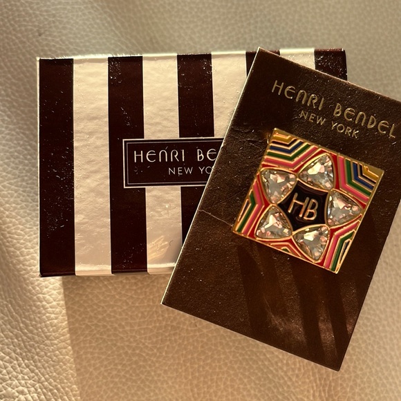 PRETTY LITTLE HENRY BENDEL SIGNATURE SPARKLY ENAMEL & GOLD PIN - RARE - Picture 5 of 12